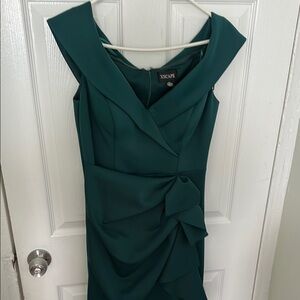 Xscape Women's Green Dress